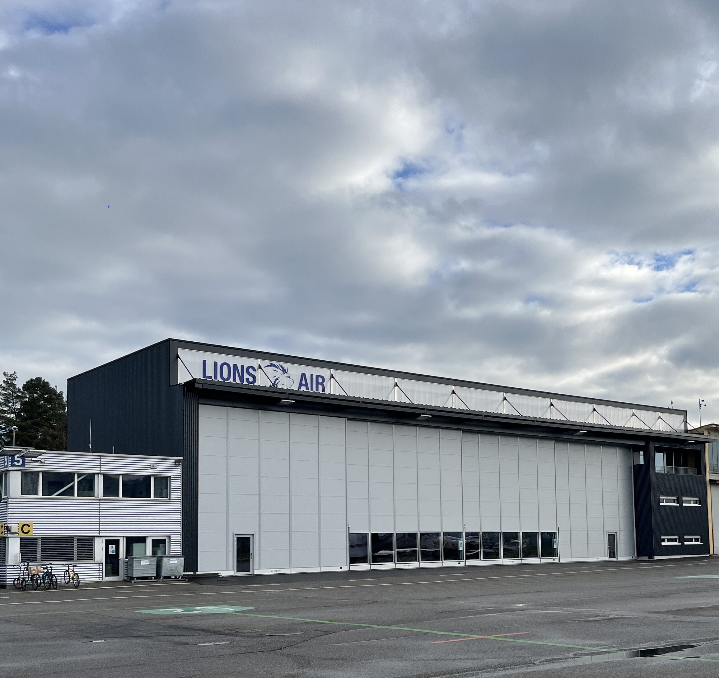 Hangar Bern-Belp