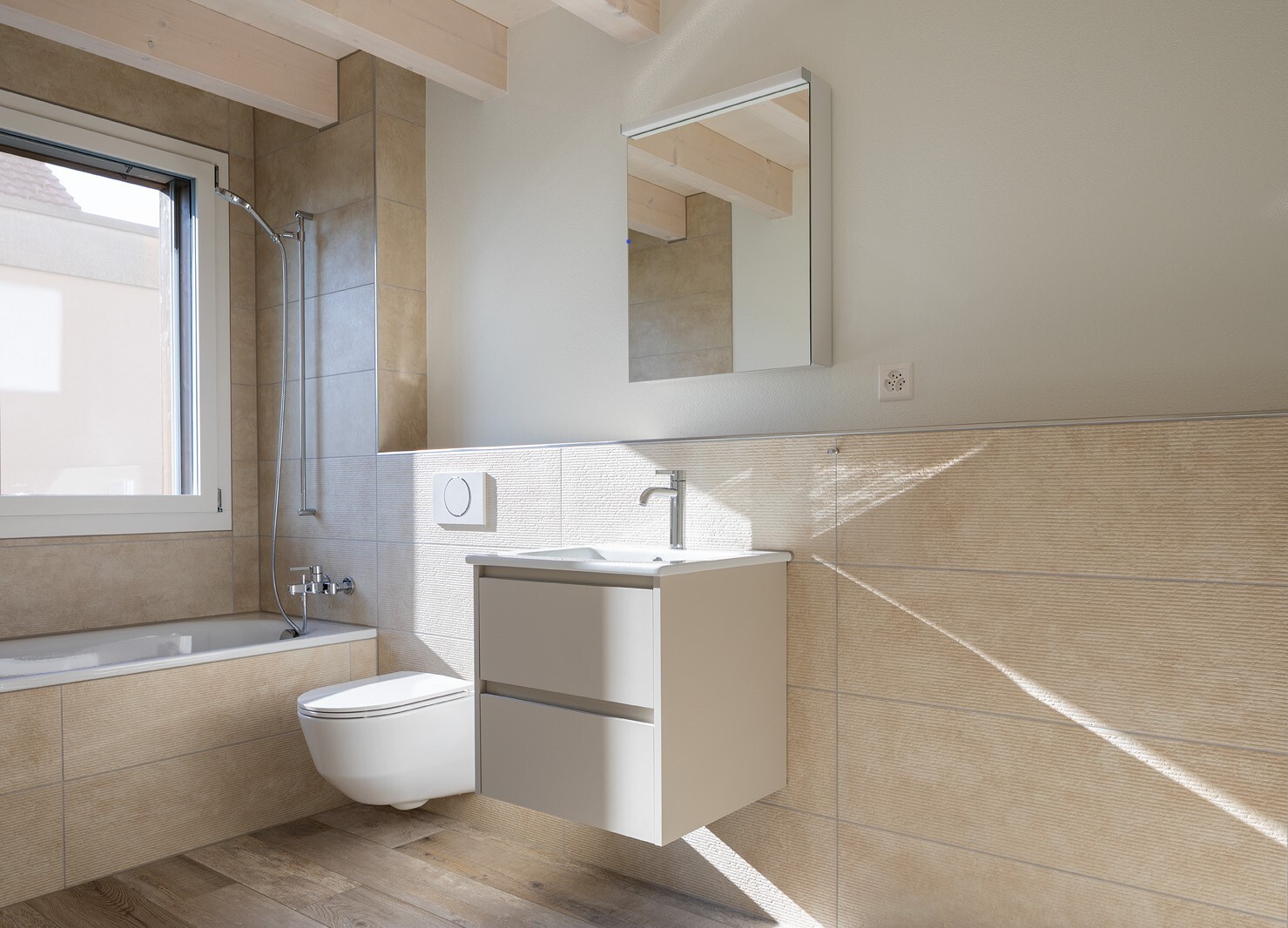 Doppeleinfamilienhaus "Mettlen" Wattenwil